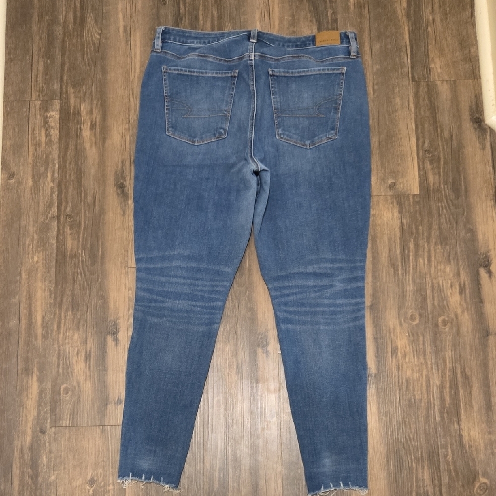 American Eagle Outfitters Women's Medium Blue Skinny Jeans - Picture 4 of 6